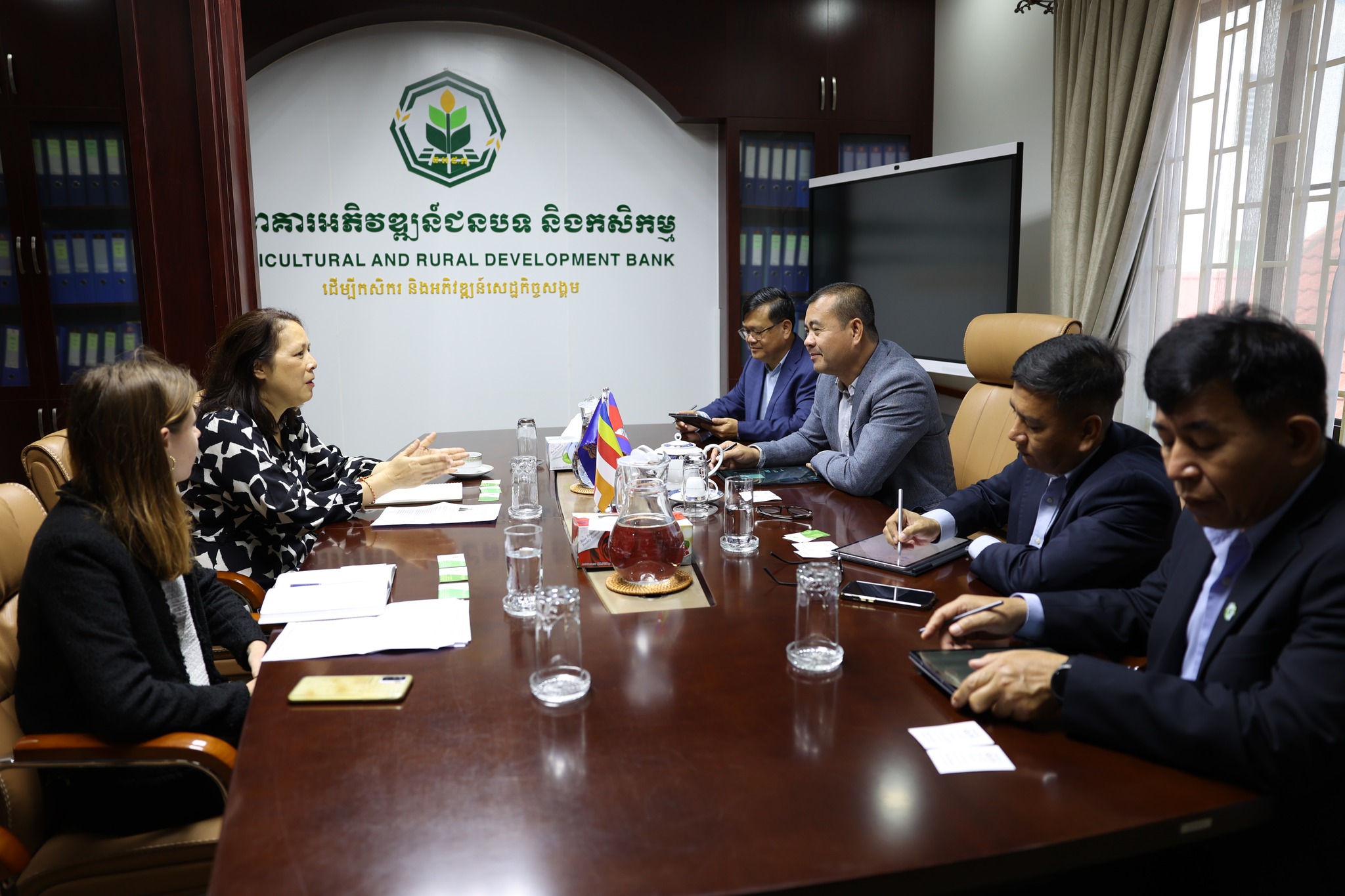 H.E Dr. KAO Thach, and colleagues have received a courtesy call from Ms. Sandrine BOUCHER, Country Director of the AFD